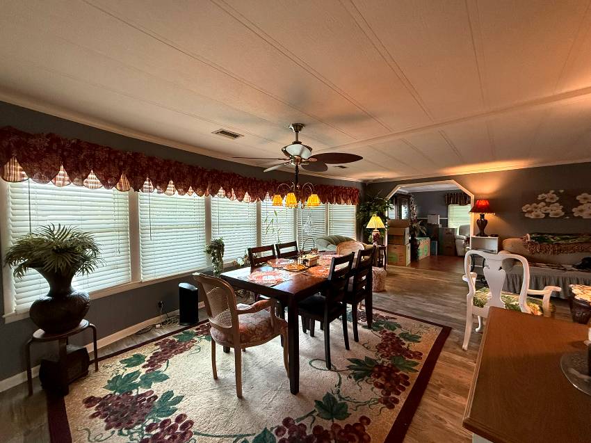 7624 Kings Drive a Ellenton, FL Mobile or Manufactured Home for Sale